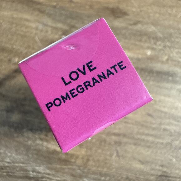 I Love Revolution Love Elixir Lip Oil In Love Pomegranate - Picture 3 of 4